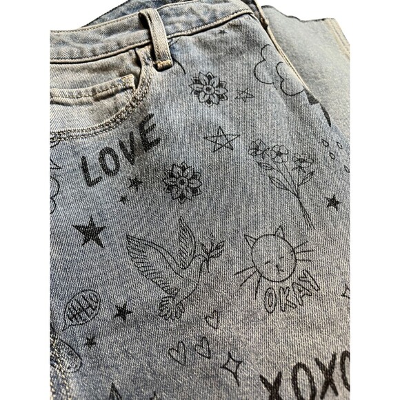 Hollister Ultra High Rise‎ Raw Hem Mom Doodle Jeans Light Wash Stretch Denim 11 - Picture 5 of 15
